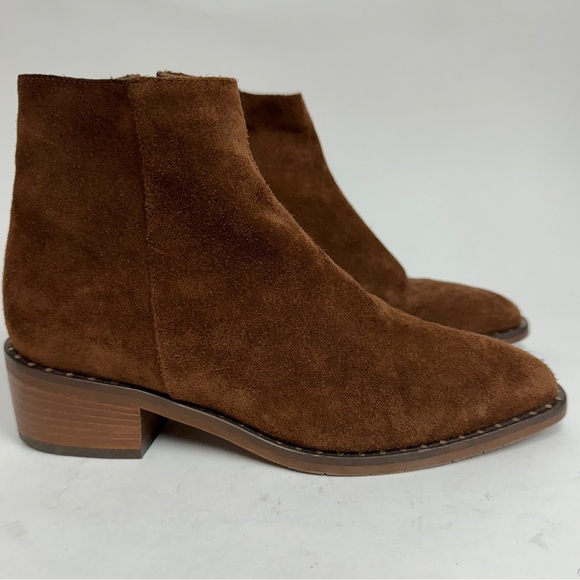 Aquatalia Carisa Bootie Brown Suede Ankle Boots Flat Heel Chestnut Size 8 $450 - Picture 10 of 10